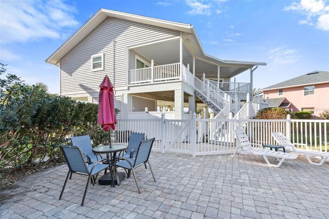 7 MAHOE DRIVE S, Palm Coast, FL 32137