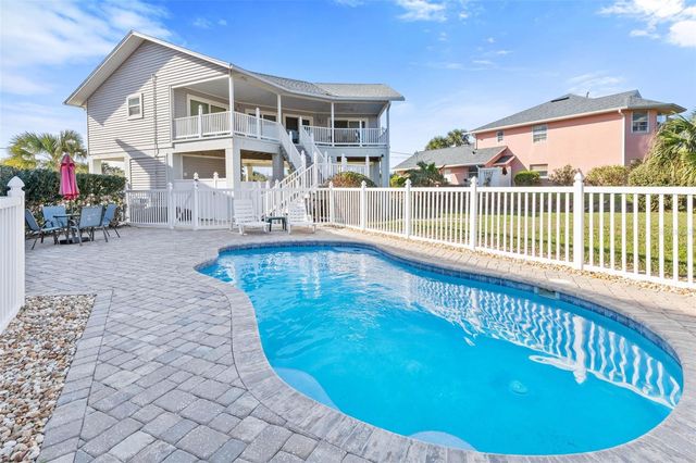 7 MAHOE DRIVE S, Palm Coast, FL 32137