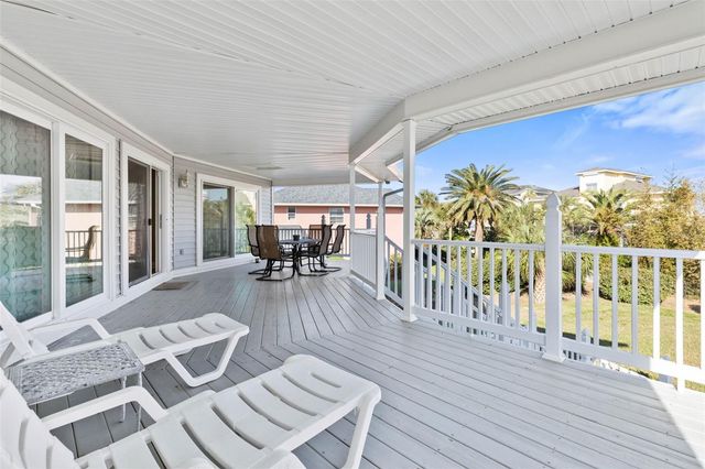 7 MAHOE DRIVE S, Palm Coast, FL 32137