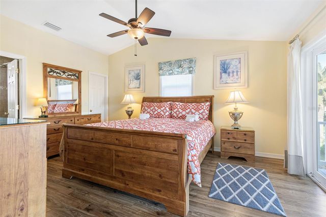 7 MAHOE DRIVE S, Palm Coast, FL 32137