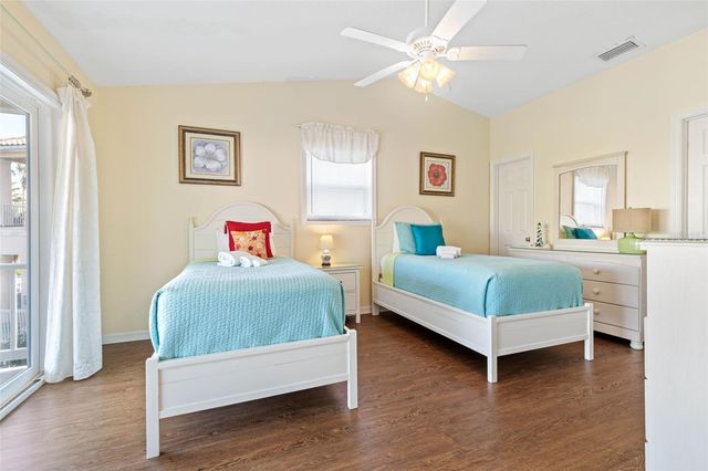 7 MAHOE DRIVE S, Palm Coast, FL 32137