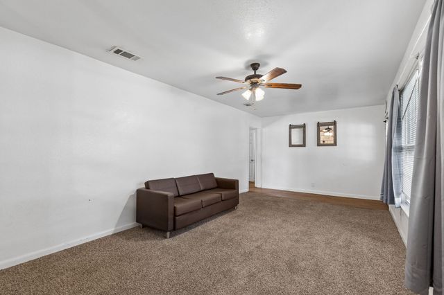3504 Katrine Street, Haltom City, TX 76117