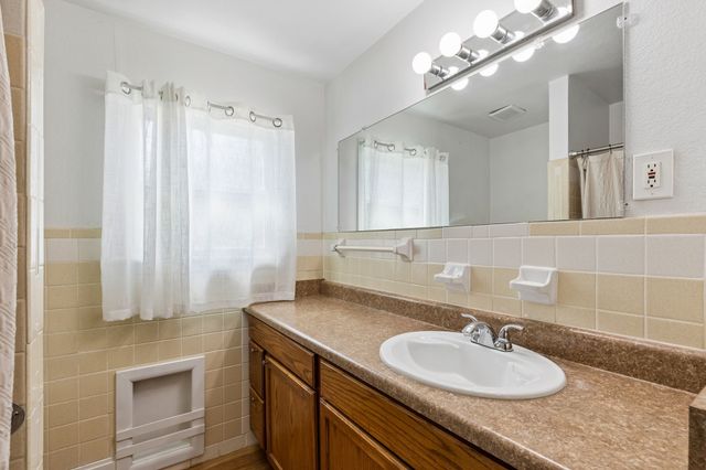 3504 Katrine Street, Haltom City, TX 76117