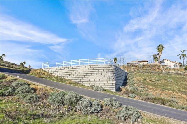 16538 Canyon Ridge Rd, Riverside, CA 92503