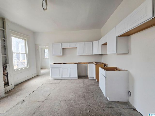 1426 30TH STREET N, Birmingham, AL 35234