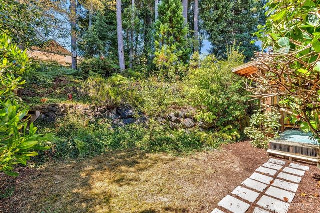 10959 Tulip Place NW, Silverdale, WA 98383