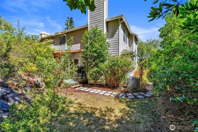 10959 Tulip Place NW, Silverdale, WA 98383