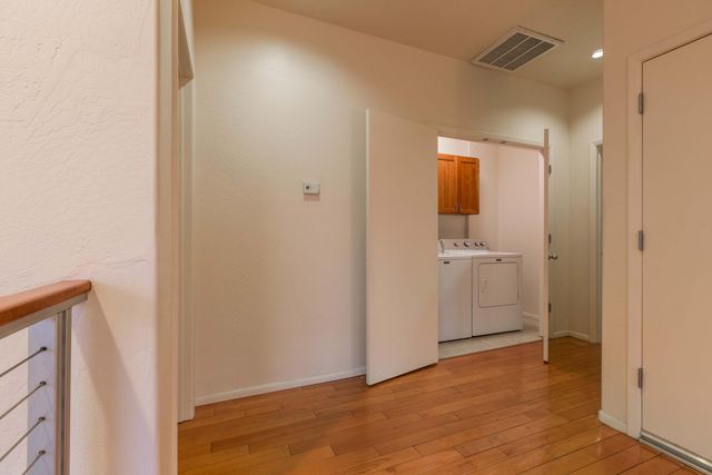 309 11th Street SW, Albuquerque, NM 87102