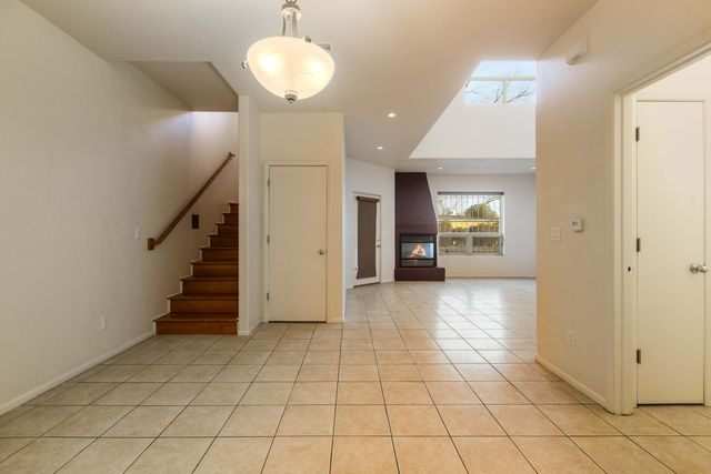 309 11th Street SW, Albuquerque, NM 87102