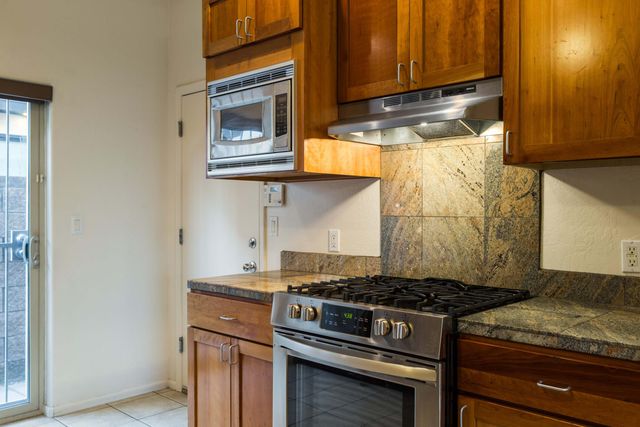 309 11th Street SW, Albuquerque, NM 87102