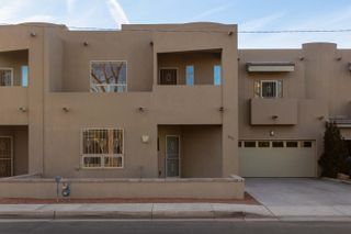 309 11th Street SW, Albuquerque, NM 87102