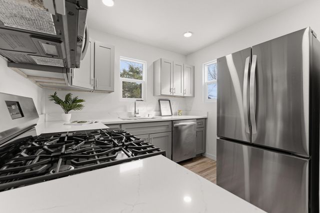 514 S Napoleon Avenue, Columbus, OH 43213