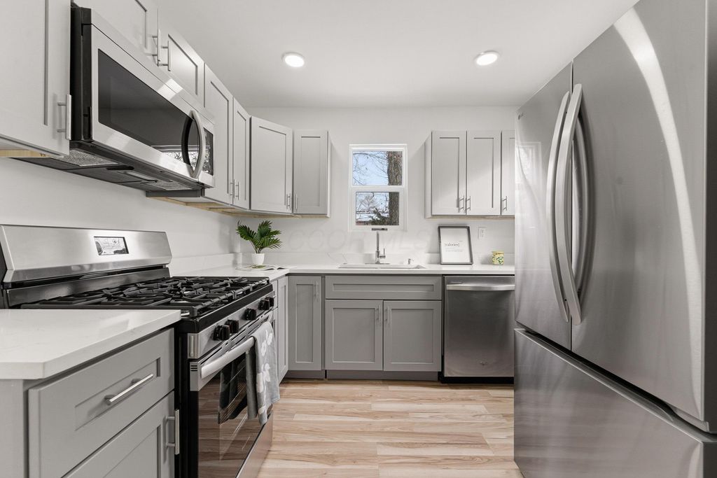 514 S Napoleon Avenue, Columbus, OH 43213