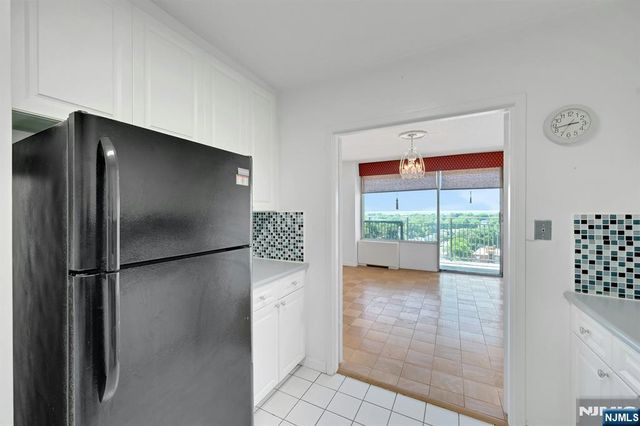 1530 palisade Avenue 15N, Fort Lee, NJ 07024