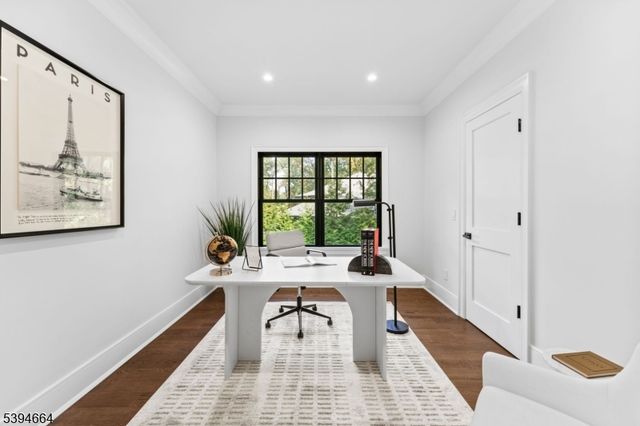 330 Hartshorn Dr, Millburn Twp., NJ 07078