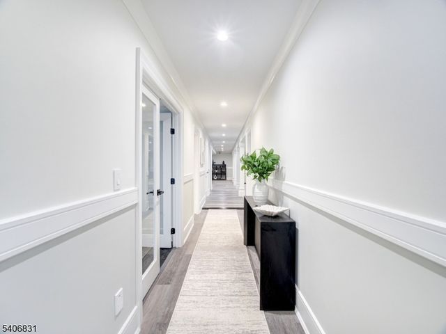 330 Hartshorn Dr, Millburn Twp., NJ 07078