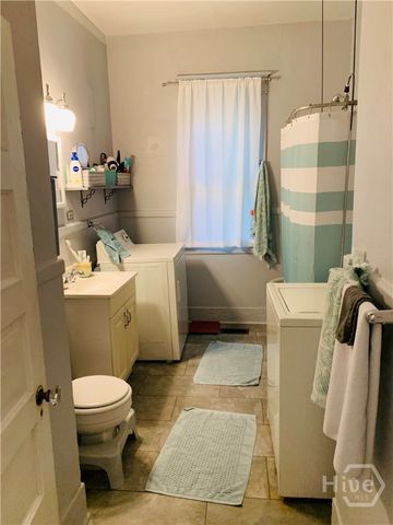 648 E 40th Street, Savannah, GA 31401