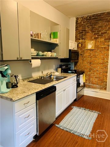 648 E 40th Street, Savannah, GA 31401