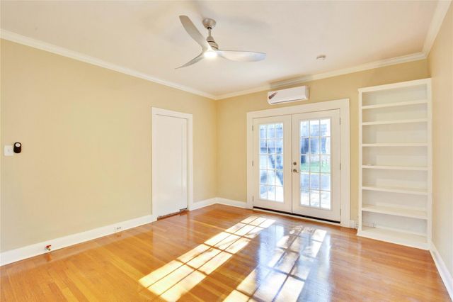 1115 Enfield RD B, Austin, TX 78703