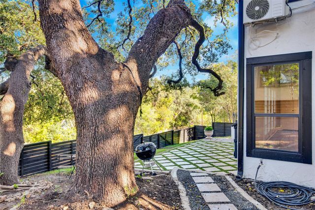 1115 Enfield RD B, Austin, TX 78703