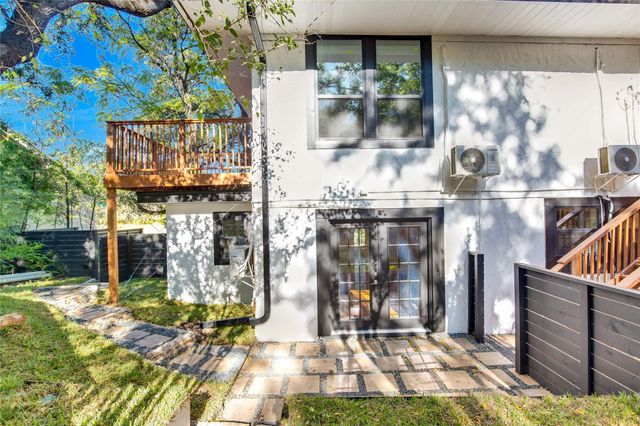 1115 Enfield RD B, Austin, TX 78703