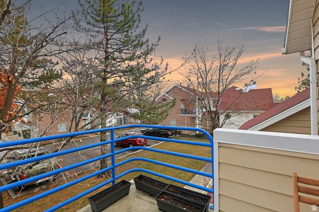 1377 W BREAK WATER DR, Taylorsville, UT 84123