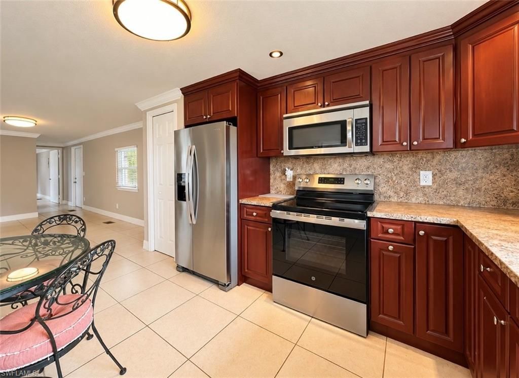 164 Cape Sable DR, NAPLES, FL 34104 — photo 4