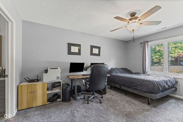 7650 Castleton Farms West Drive, Indianapolis, IN 46256