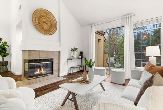 7774 7774 Tuscany Dr, Dublin, CA 94568