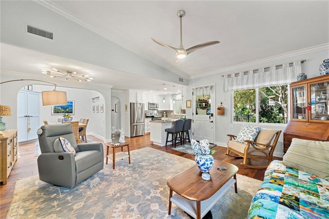 471 Calle Cadiz H, Laguna Woods, CA 92637