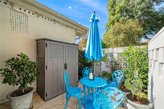 471 Calle Cadiz H, Laguna Woods, CA 92637