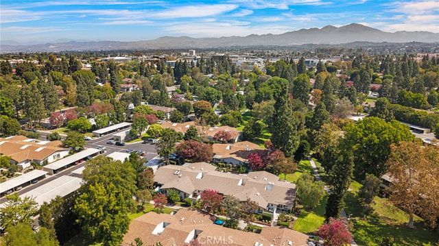 471 Calle Cadiz H, Laguna Woods, CA 92637