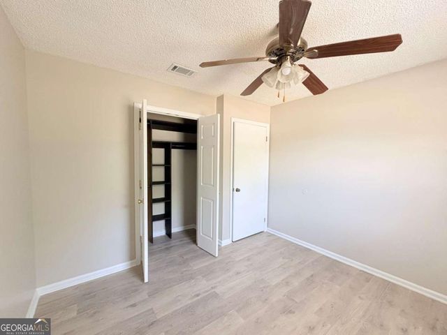 142 Woodvalley Court, Kingsland, GA 31548