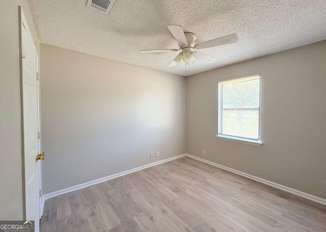 142 Woodvalley Court, Kingsland, GA 31548