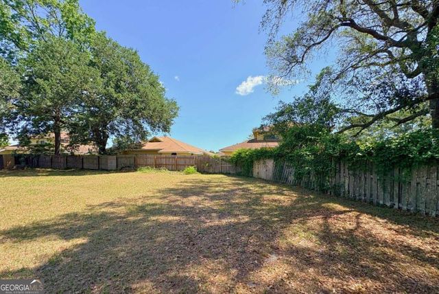 142 Woodvalley Court, Kingsland, GA 31548