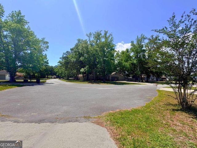142 Woodvalley Court, Kingsland, GA 31548