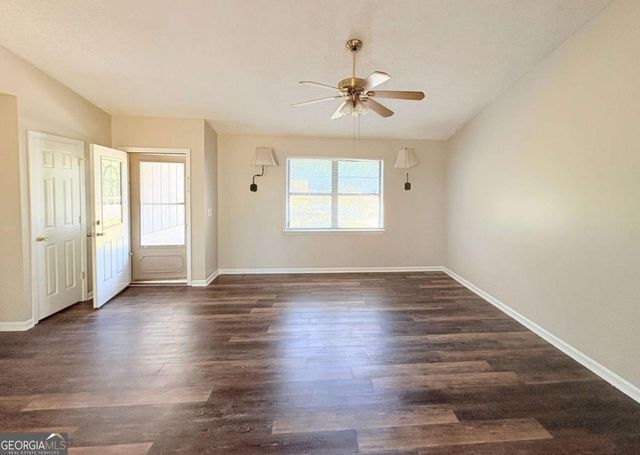 142 Woodvalley Court, Kingsland, GA 31548