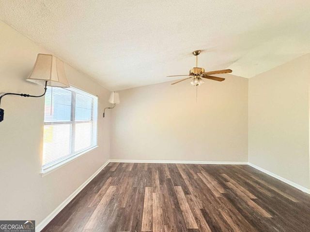 142 Woodvalley Court, Kingsland, GA 31548