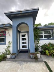 12685 NW Miami Ct, North Miami, FL 33168