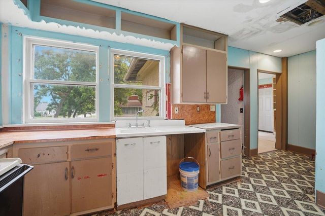 1501 11th Street, Eldora, IA 50627