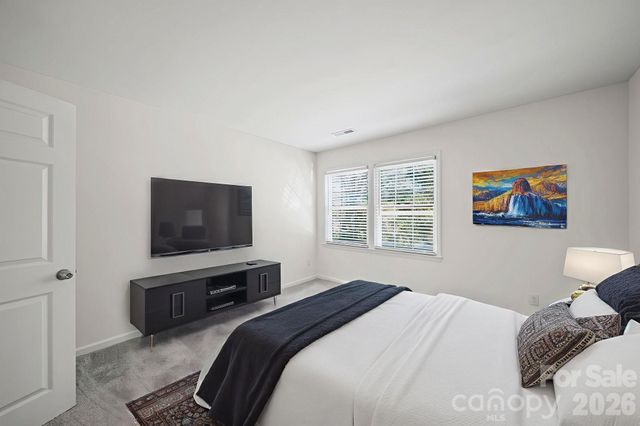 8217 Pineville Matthews Road C, Charlotte, NC 28226