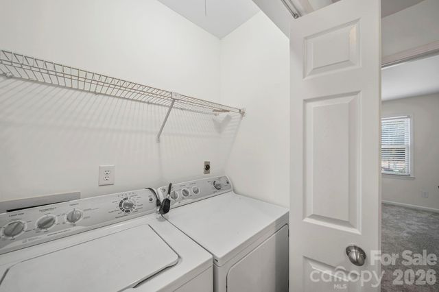8217 Pineville Matthews Road C, Charlotte, NC 28226