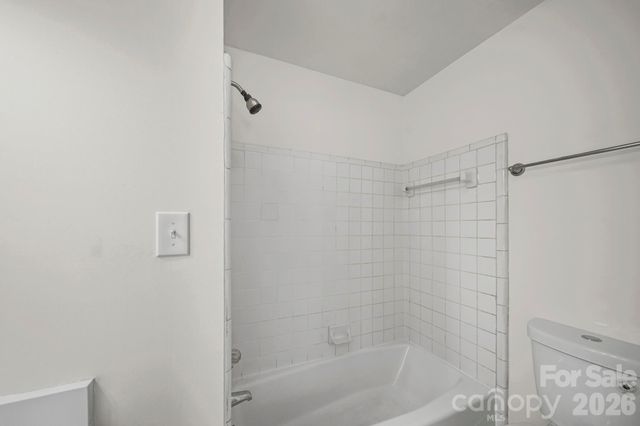 8217 Pineville Matthews Road C, Charlotte, NC 28226