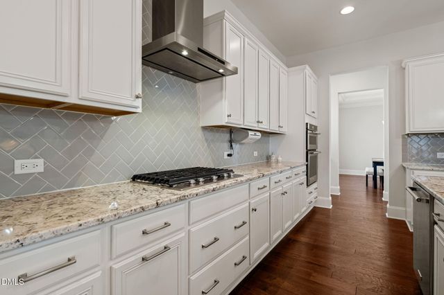 375 Stonehouse Drive, Apex, NC 27523