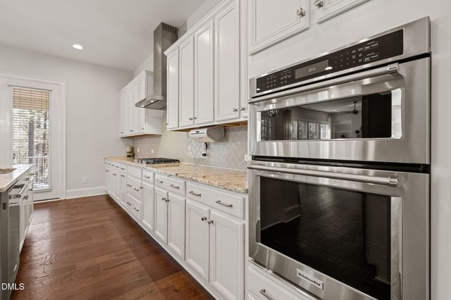 375 Stonehouse Drive, Apex, NC 27523