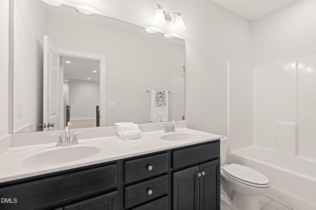 375 Stonehouse Drive, Apex, NC 27523