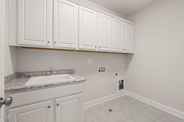 375 Stonehouse Drive, Apex, NC 27523