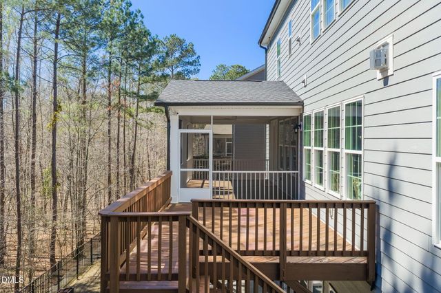 375 Stonehouse Drive, Apex, NC 27523