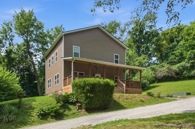 418 Mount Pleasant Rd, Kingston Springs, TN 37082