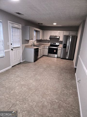 6069 Heritage Way SE, Mableton, GA 30126